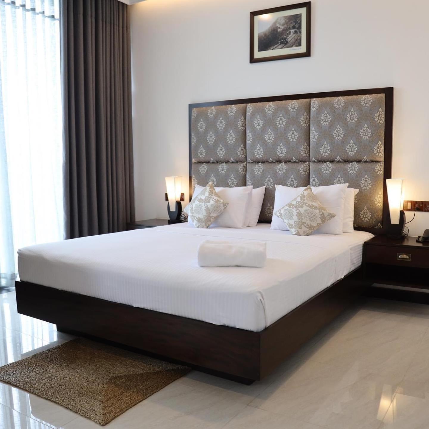 Riverbank Resort Gampola Exterior foto